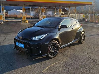 Schwarz Gebraucht 2024 Toyota Yaris Kleinwagen | € 49.999 (Teuer)