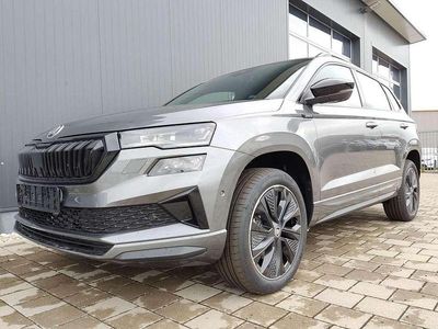 Grau Neu 2025 Skoda Karoq SportLine SUV | € 43.665 (Etwas zu teuer)