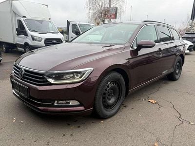 Rot Gebraucht 2018 VW Passat Comfortline Kombi | € 10.000 (Guter Preis)