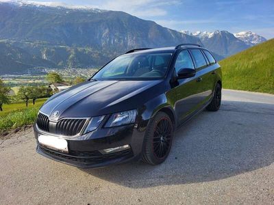 gebraucht Skoda Octavia Combi 1,6 TDI Ambition DSG