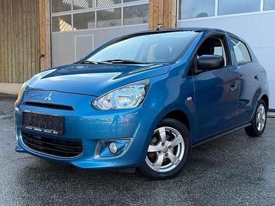 Gebraucht Mitsubishi Space Star Inform 71 PS (52 kW) 2013 Blau Limousine