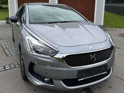 Grau Gebraucht 2017 DS Automobiles DS5 Kleinwagen | € 11.520