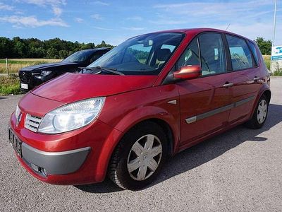 Rot Gebraucht 2004 Renault Scénic II Expression Van / Kleinbus | € 1.690 (Superpreis)
