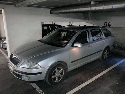 gebraucht Skoda Octavia Combi 1,9 Elegance TDI PD