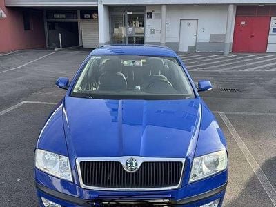 gebraucht Skoda Octavia 1,6 MPI Ambiente