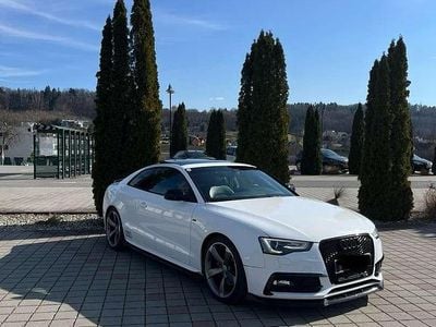 Weiß Gebraucht 2012 Audi A5 S-Line Coupé | € 19.000