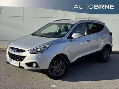 Gebraucht Hyundai ix35 Premium 136 PS (100 kW) 2015 Silber SUV