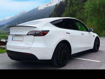 Weiß Gebraucht 2022 Tesla Model Y Long Range AWD SUV | € 32.900 (Fairer Preis)
