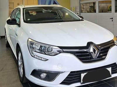 Gebraucht Renault Mégane GrandTour LIMITED 102 PS (75 kW) 2020 Weiß Kombi