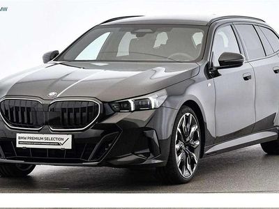 Saphirschwarz Gebraucht 2024 BMW 540 Shadowline Kombi | € 81.990