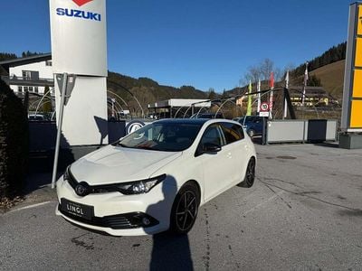 Weiß Gebraucht 2018 Toyota Auris Style Kleinwagen | € 13.950 (Fairer Preis)
