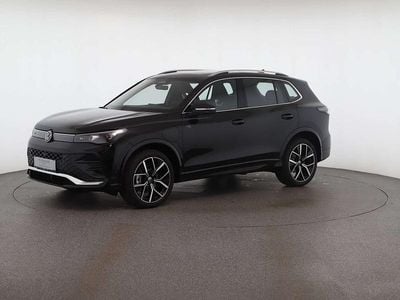 Gebraucht VW Tiguan Sport 204 PS (150 kW) 2025 Schwarz  metallic SUV