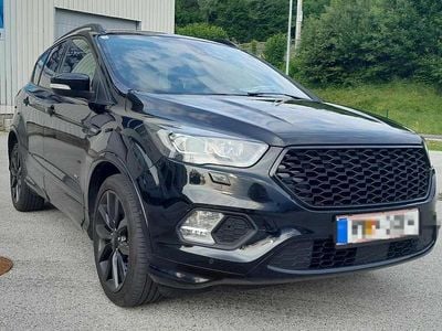 Schwarz Gebraucht 2018 Ford Kuga ST-Line SUV | € 18.500 (Fairer Preis)