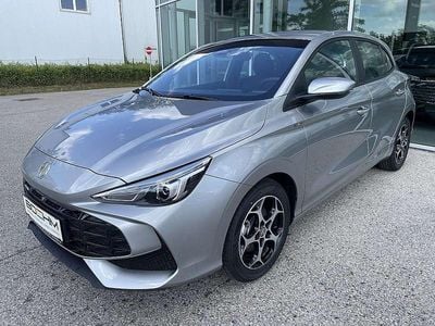 Silber Neu 2025 MG MG3 Comfort Kleinwagen | € 17.990 (Fairer Preis)