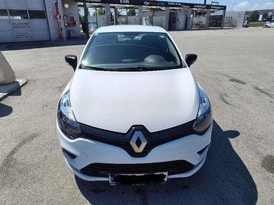 Weiß Gebraucht 2019 Renault Clio IV Life Limousine | € 6.500 (Superpreis)