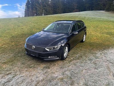 Schwarz Gebraucht 2018 VW Passat Comfortline Kombi | € 17.990 (Etwas zu teuer)