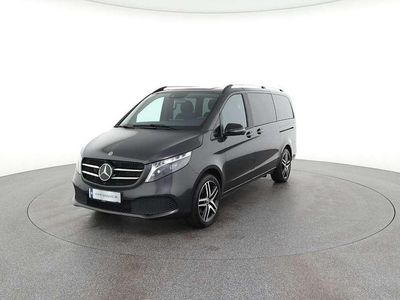Grau Gebraucht 2023 Mercedes V250 Van / Kleinbus | € 95.988