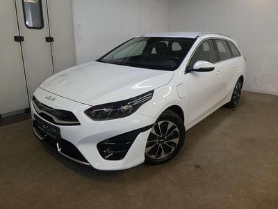 Gebraucht Kia Ceed Sportswagon Vision 105 PS (77 kW) 2022 Weiß Kombi
