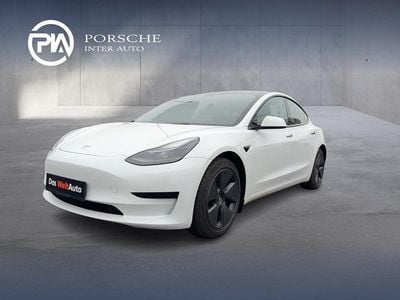Weiss normal Gebraucht 2023 Tesla Model 3 RWD Limousine | € 28.450 (Fairer Preis)