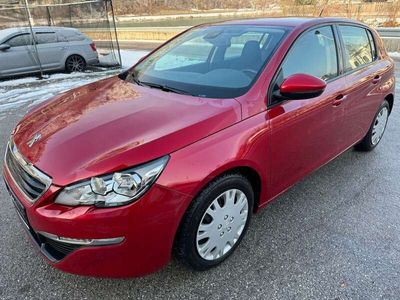 gebraucht Peugeot 308 1,2 VTi 82 Active