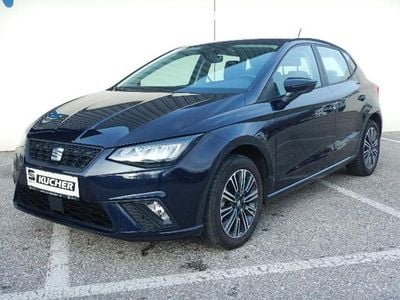 Dunkelblau metallic Gebraucht 2022 Seat Ibiza Style | € 13.770 (Fairer Preis)