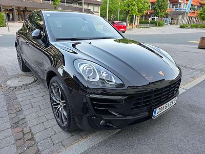 Porsche Macan S
