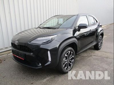 Neu 2025 Toyota Yaris Hybrid Active Limousine | € 28.990 (Fairer Preis)