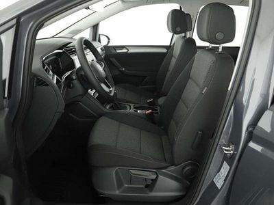 Gebraucht VW Touran 150 PS (110 kW) 2025 Mittelgrau  metallic Van / Kleinbus