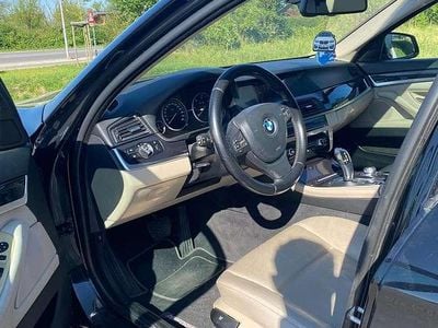 Schwarz Gebraucht 2011 BMW 525 Kombi | € 6.200