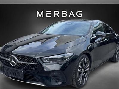 Kosmosschwarz metallic Gebraucht 2024 Mercedes CLA200 Progressive Coupé | € 39.990 (Fairer Preis)