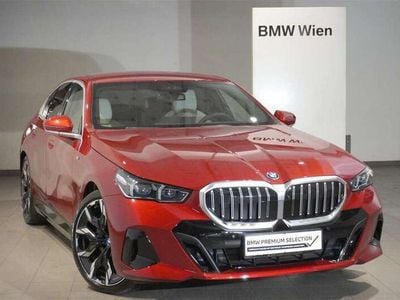 Fire red Gebraucht 2024 BMW 530e Efficient Dynamics Limousine | € 58.495
