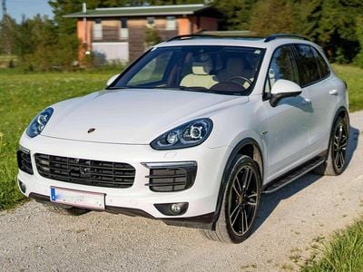 Gebraucht Porsche Cayenne 333 PS (244 kW) 2015 Weiß SUV