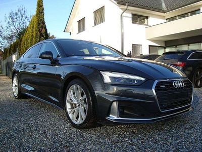 Grau Gebraucht 2020 Audi A5 Sportback Ambiente Kleinwagen | € 32.950 (Teuer)
