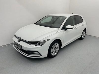 Weiss normal Gebraucht 2021 VW Golf VIII Limousine | € 16.990 (Guter Preis)