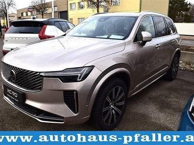 Neu Volvo XC90 309 PS (227 kW) 2025 Grau SUV