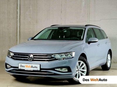 Mittelgrau normal Gebraucht 2022 VW Passat Business Kombi | € 22.590 (Etwas zu teuer)