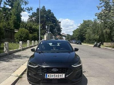 Schwarz Gebraucht 2022 Ford Focus ST-Line Kleinwagen | € 14.800 (Fairer Preis)