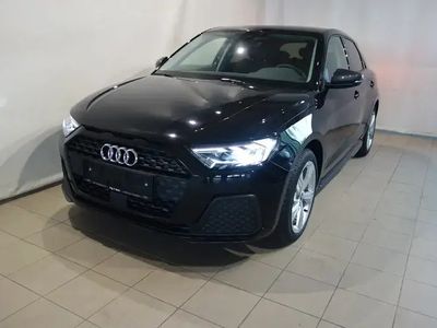 Schwarz metallic Gebraucht 2024 Audi A1 Sportback Design Kleinwagen | € 24.980 (Fairer Preis)