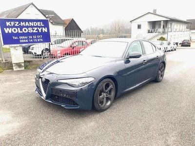 Grau Gebraucht 2018 Alfa Romeo Giulia Super Limousine | € 12.990 (Superpreis)