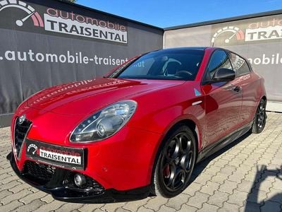 Rot Gebraucht 2015 Alfa Romeo Giulietta Quadrifoglio Verde Kleinwagen | € 15.800