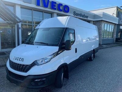 Gebraucht Iveco Daily 156 PS (114 kW) 2021 Weiß Van