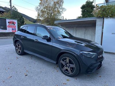 Grau Gebraucht 2025 Mercedes GLC200 AMG Line Premium SUV | € 58.900 (Teuer)