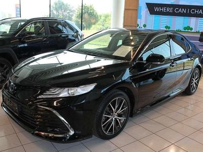Gebraucht Toyota Camry 178 PS (130 kW) 2024 Schwarz Limousine