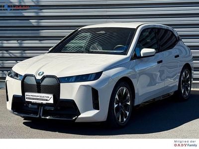 Grau Gebraucht 2025 BMW iX M Sport SUV | € 68.000