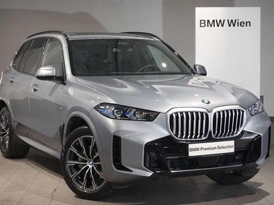 Gebraucht BMW X5 Efficient Dynamics 298 PS (219 kW) 2025 Grau SUV