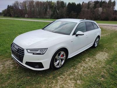 Weiß Gebraucht 2019 Audi A4 Sport Kombi | € 23.000