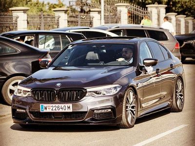 Gebraucht BMW 520 M Sport 190 PS (139 kW) 2017 Grau Limousine