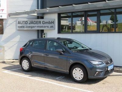 Dunkelgrau metallicperleffekt Gebraucht 2024 Seat Ibiza Reference | € 19.101 (Teuer)