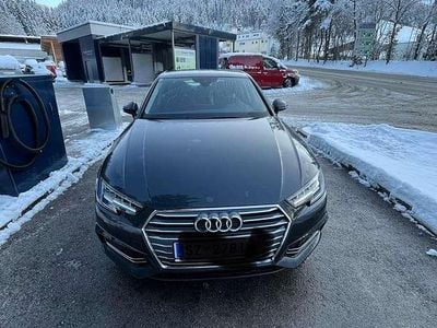 gebraucht Audi A4 20 TDI Sport