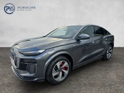Mittelgrau metallicperleffekt Gebraucht 2025 Audi Q6 Sportback e-tron Ambiente SUV | € 82.200